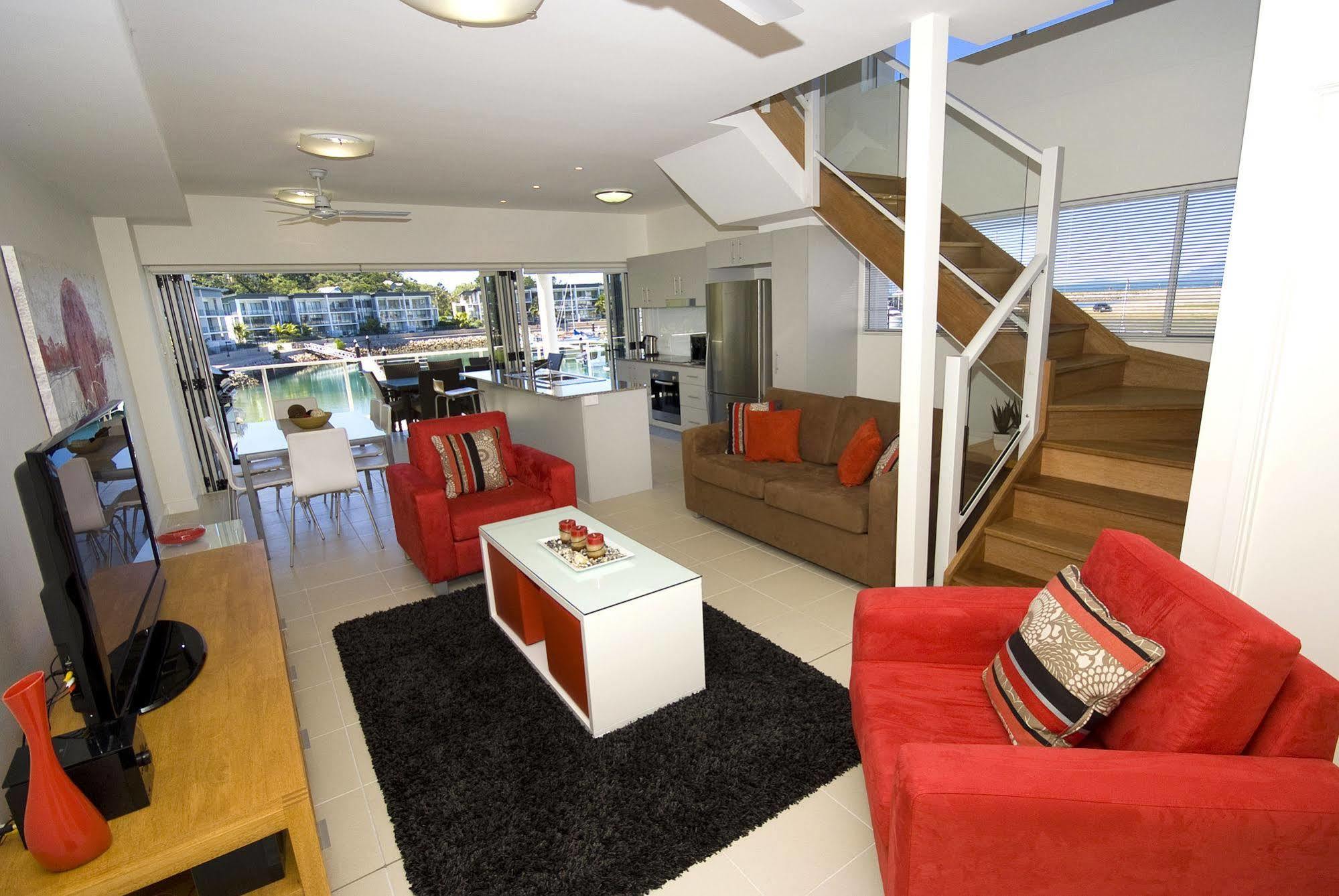 Beachside Magnetic Harbour Apartments Nelly Bay Ngoại thất bức ảnh